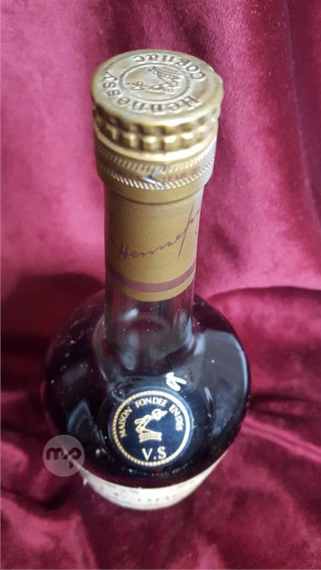Hennessy V.S. Cognac – Vintage Mattituck
