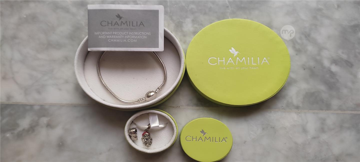 Chamilia Letter U Charm T-47 - First Class Watches™ IRL